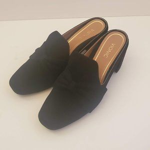 Vionic slip on bowtie mules size 7.5 black